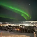Porthos Ski-in With Private Hot Tub And Sauna In Lapland Pyhätunturi