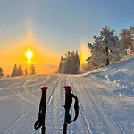Porthos Ski-in With Private Hot Tub And Sauna In Lapland * Pyhätunturi