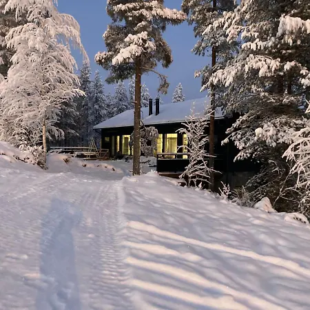 Domek alpejski Porthos Ski-in With Private Hot Tub And Sauna In Lapland *