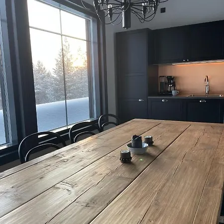 Porthos Ski-in With Private Hot Tub And Sauna In Lapland Chalet