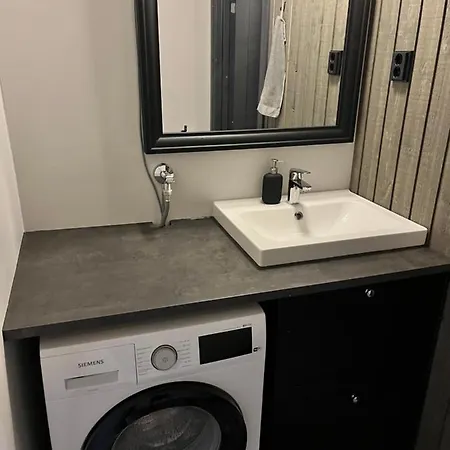 Chalet Porthos Ski-in With Private Hot Tub And Sauna In Lapland