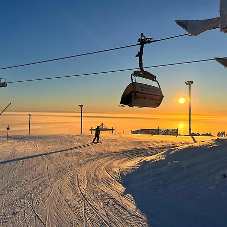 Porthos Ski-in With Private Hot Tub And Sauna In Lapland Pyhätunturi
