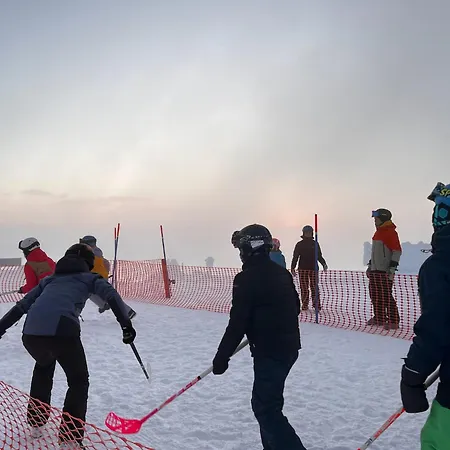 Porthos Ski-in With Private Hot Tub And Sauna In Lapland *