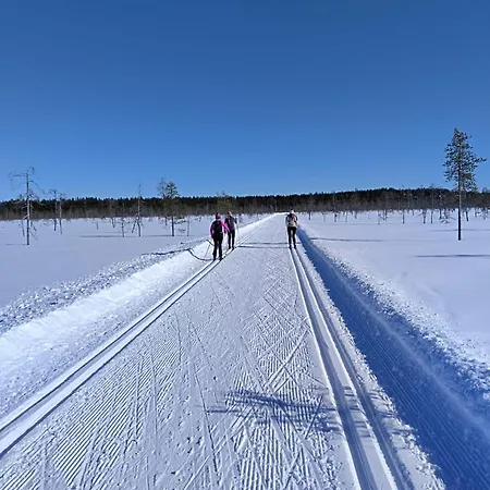 Porthos Ski-in With Private Hot Tub And Sauna In Lapland