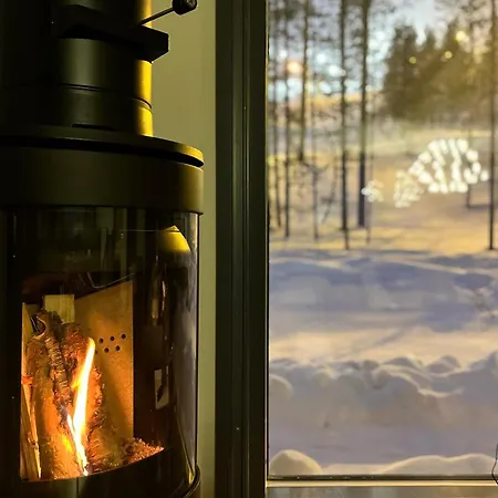 Domek alpejski Porthos Ski-in With Private Hot Tub And Sauna In Lapland