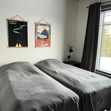 Porthos Ski-in With Private Hot Tub And Sauna In Lapland Pyhätunturi