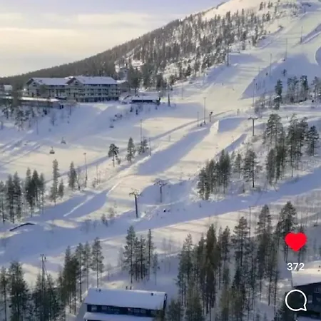 Porthos Ski-in With Private Hot Tub And Sauna In Lapland Pyhätunturi